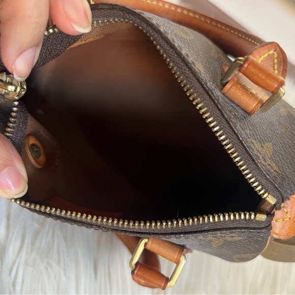 Louis Vuitton Mini Sac HL Speedy - Picture 9 of 10